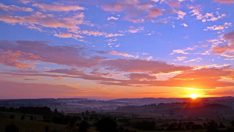 Sunrise and sunset (12)